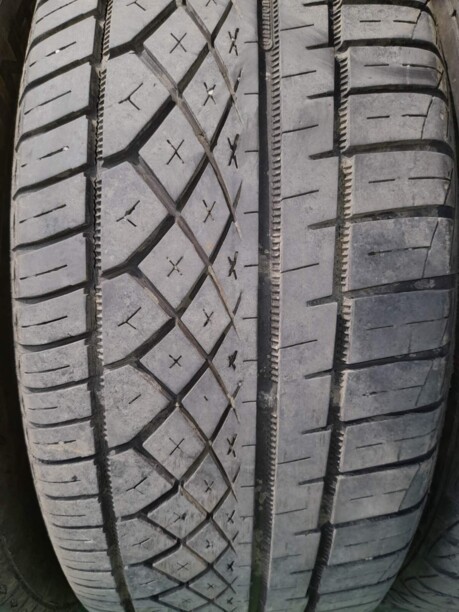 Легковые шины Continental ExtremeContact DWS 205/50 R17 4 шт.