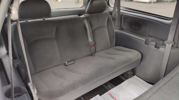 Dodge Grand Caravan IV, 7 мест, 2004 г.