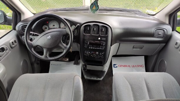 Dodge Grand Caravan IV, 7 мест, 2004 г.