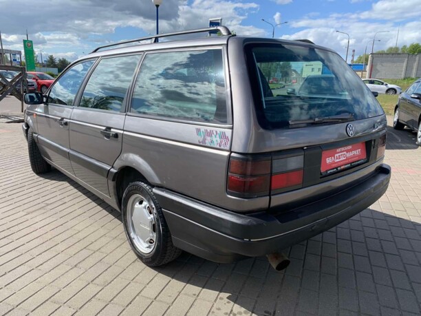 Volkswagen Passat B3, 1993 г.