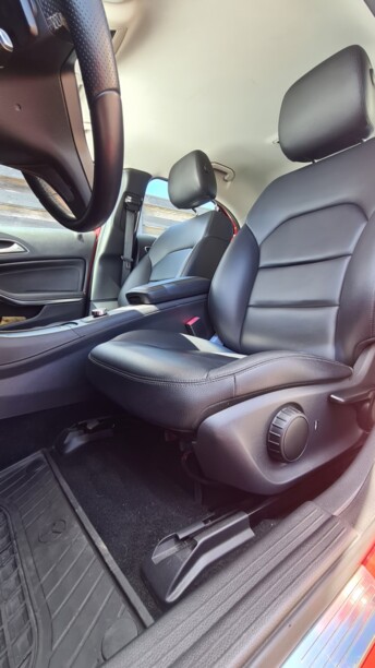 Mercedes-Benz A-Класс W176, 2013 г.