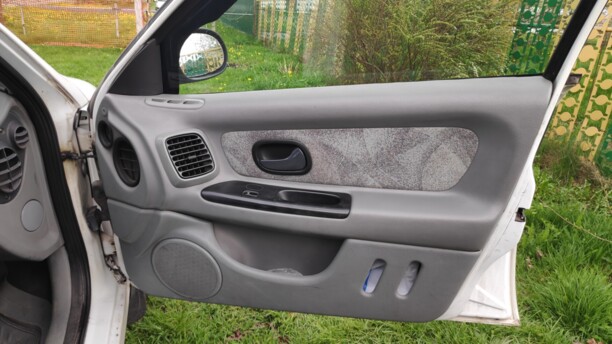 Renault Laguna I, 1999 г.