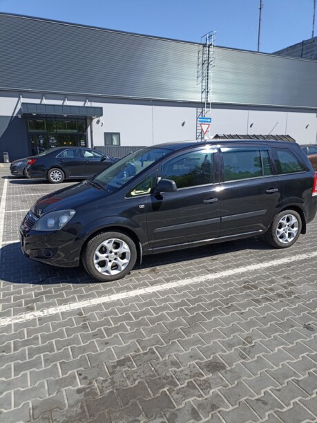 Opel Zafira B · Рестайлинг, 7 мест, 2011 г.