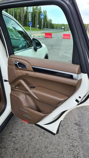 Porsche Cayenne 958, 2011 г.