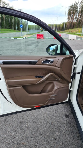 Porsche Cayenne 958, 2011 г.