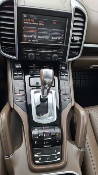 Porsche Cayenne 958, 2011 г.