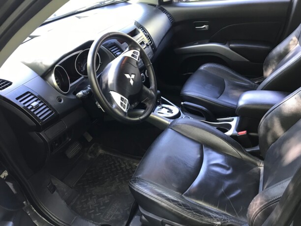 Mitsubishi Outlander XL, 2008 г.