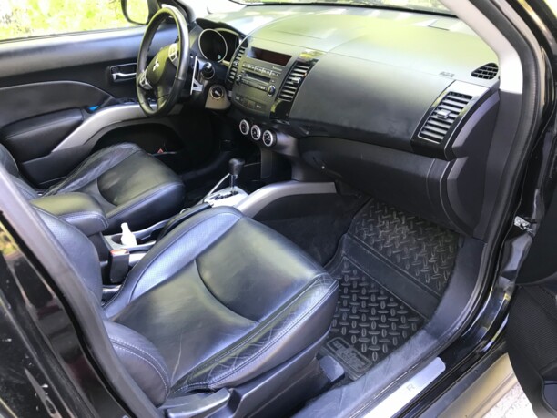 Mitsubishi Outlander XL, 2008 г.
