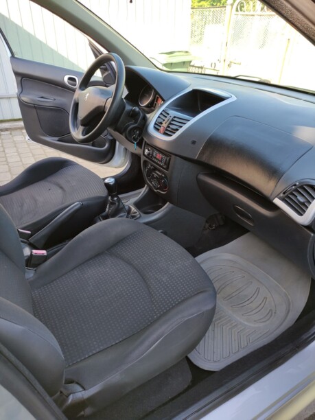 Peugeot 206 Plus, 2010 г.