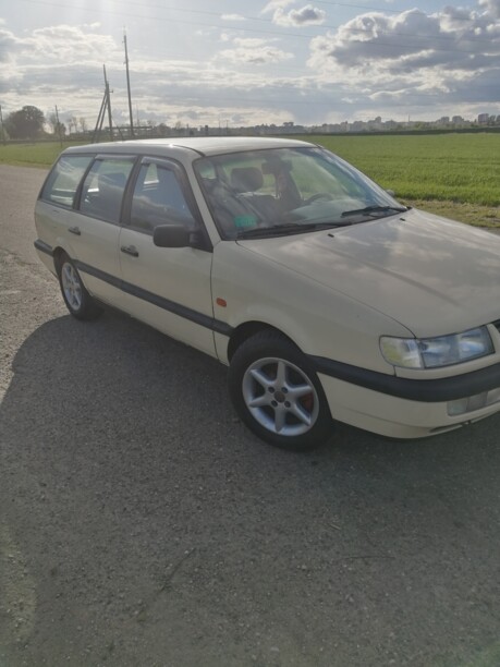 Volkswagen Passat B4, 1994 г.