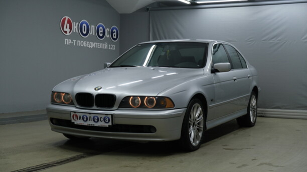 BMW 5 серия E39, 2001 г.