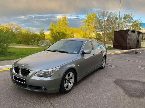 BMW 5 серия E60, E61, 2004 г.