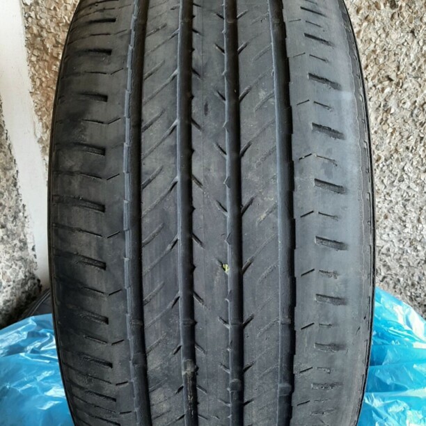 Легковые шины Bridgestone Dueler H/P 255/50 R19 2 шт.