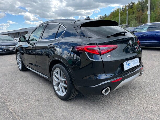 Alfa Romeo Stelvio, 2017 г.
