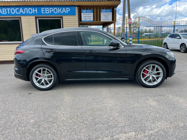 Alfa Romeo Stelvio, 2017 г.