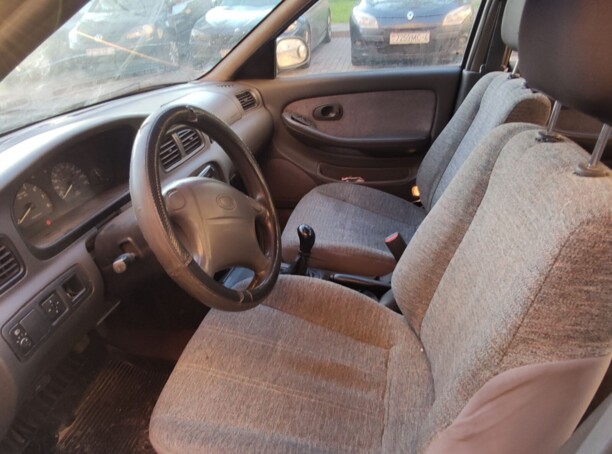 Kia Clarus I, 1997 г.