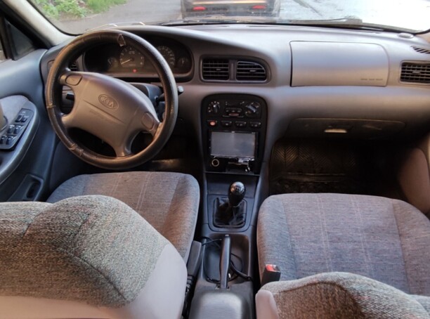 Kia Clarus I, 1997 г.