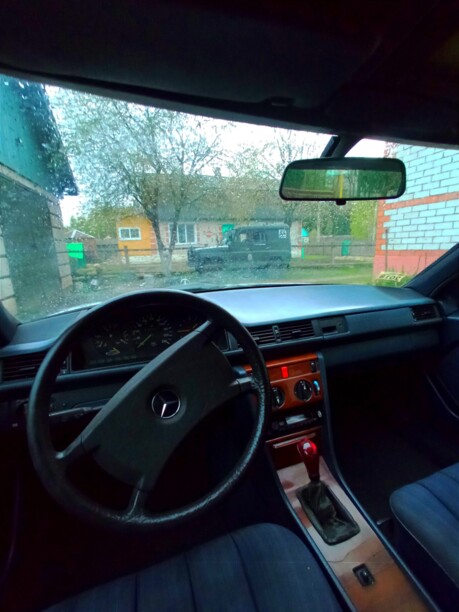 Mercedes-Benz E-Класс W124, S124, C124, A124, 1988 г.