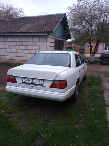 Mercedes-Benz E-Класс W124, S124, C124, A124, 1988 г.