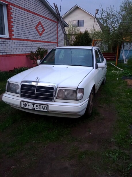 Mercedes-Benz E-Класс W124, S124, C124, A124, 1988 г.
