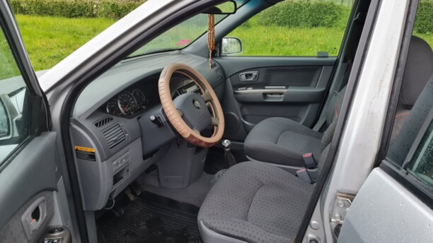 Kia Carens I · Рестайлинг, 2003 г.