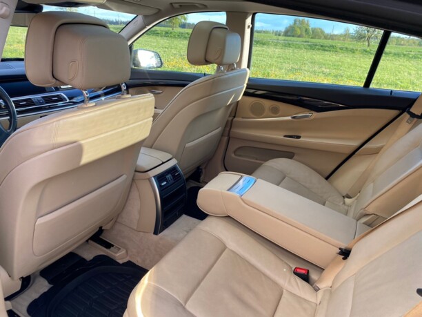 BMW 5 серия F07 (GT), 2010 г.
