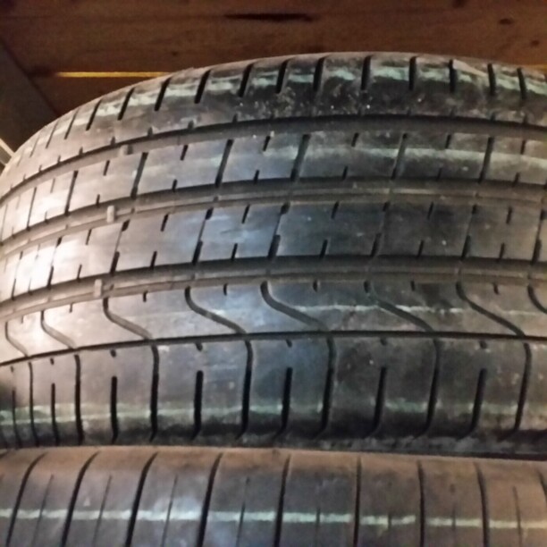Легковые шины Pirelli PZero TM 295/35 R21 1 шт.