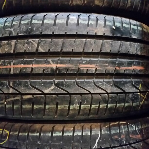 Легковые шины Pirelli PZero TM 295/35 R21 4 шт.