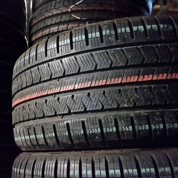 Легковые шины Vredestein Quatrac 5 235/40 R19 2 шт.