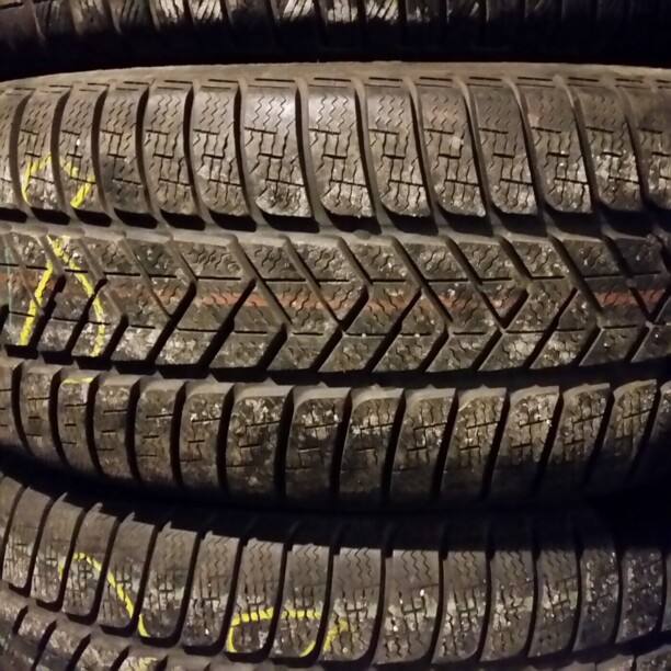 Легковые шины Pirelli Sotto Zero 3 RSC 245/50 R18 4 шт.