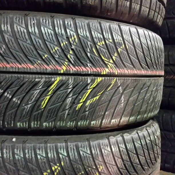 Легковые шины Michelin Pilot Alpin 5 Suv 235/50 R19 2 шт.
