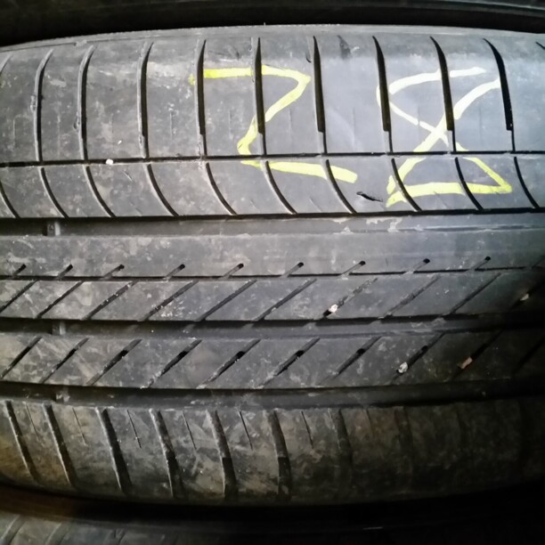 Легковые шины GoodYear Eagle F1 Asymmetric SUV 4x4 255/50 R19 2 шт.