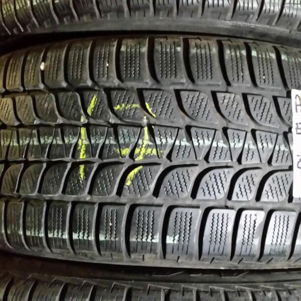 Легковые шины Bridgestone Blizzak LM-25 RSC 255/50 R19 2 шт.