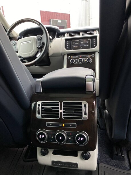 Land Rover Range Rover IV, 2015 г.