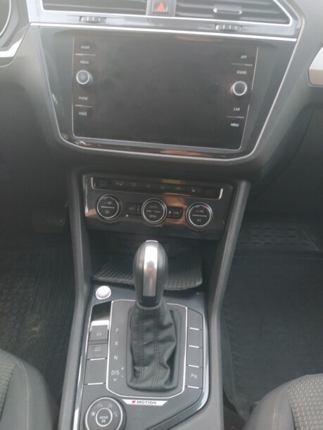 Volkswagen Tiguan II, 2020 г.