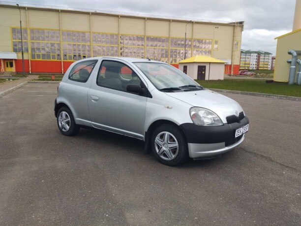 Toyota Yaris I (P1), 1999 г.