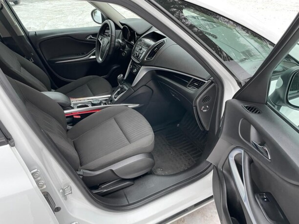 Opel Zafira C, 2013 г.