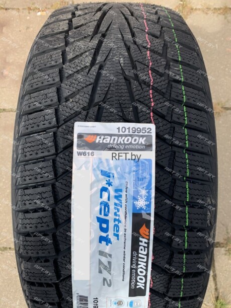 Легковые шины Hankook Winter i*Cept iZ 2 W616 245/45 R18 4 шт.