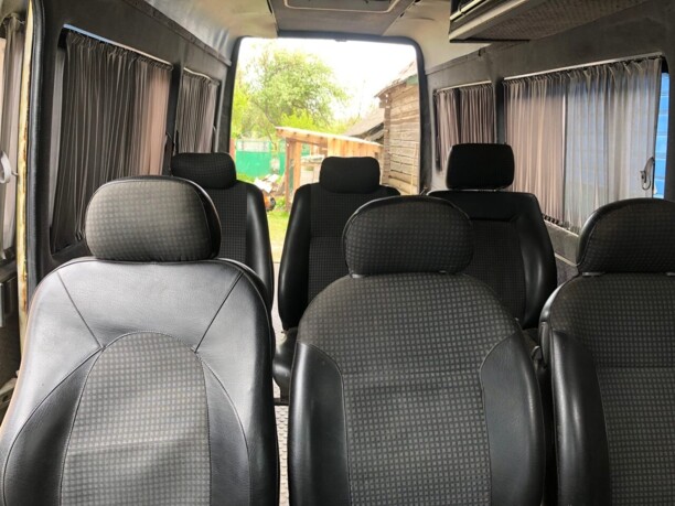 Mercedes-Benz Sprinter грузопассажирский в максимальной базе, 1997 г.