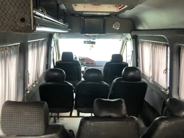 Mercedes-Benz Sprinter грузопассажирский в максимальной базе, 1997 г.