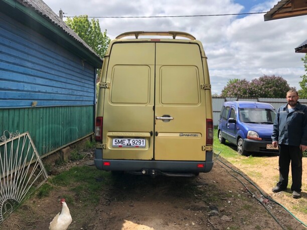 Mercedes-Benz Sprinter грузопассажирский в максимальной базе, 1997 г.