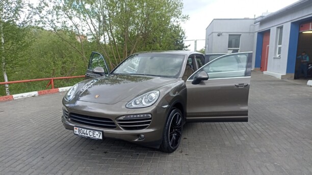 Porsche Cayenne 958, 2010 г.