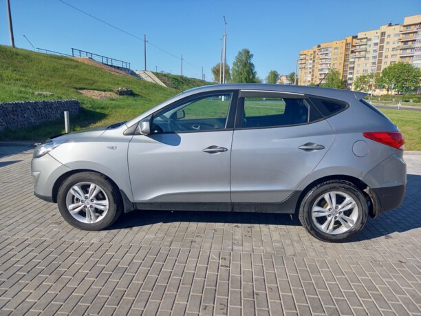 Hyundai Tucson II, 2011 г.