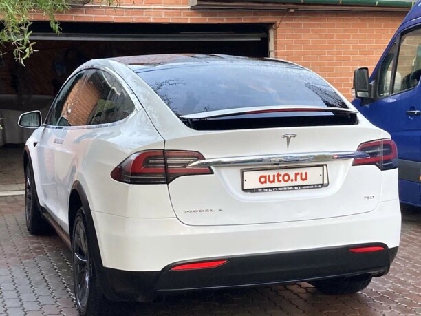 Tesla Model X, 2018 г.