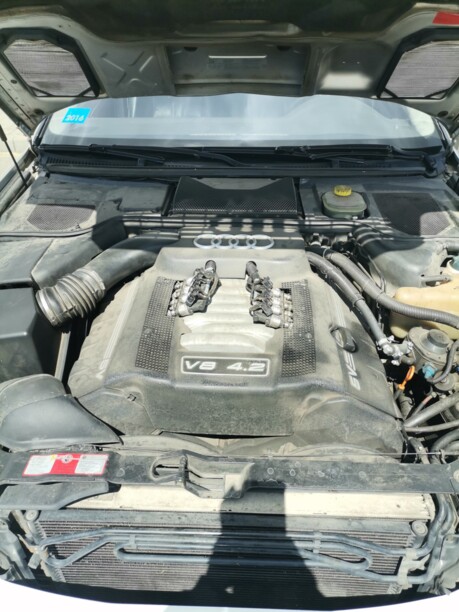 Audi A8 D2, 2001 г.