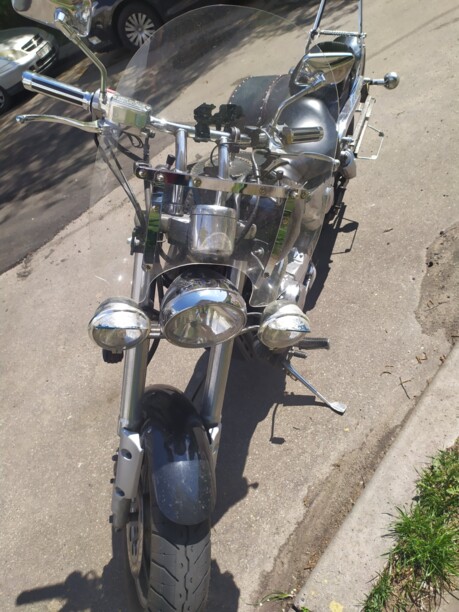 Suzuki VZ 400, 1996 г.
