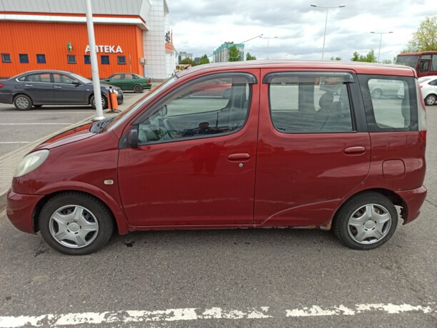 Toyota Yaris Verso, 1999 г.