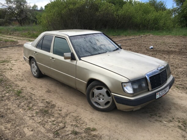 Mercedes-Benz E-Класс W124, S124, C124, A124, 1988 г.