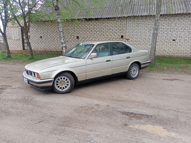 BMW 5 серия E34, 1988 г.