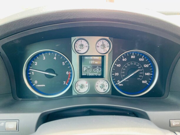Lexus LX III, 7 мест, 2010 г.